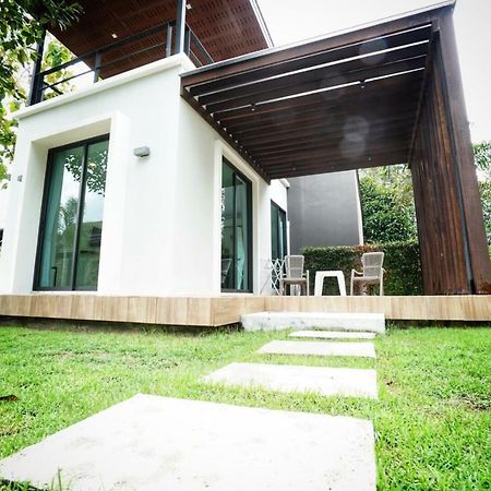 Sea Space Villa Phuket Rawai Buitenkant foto