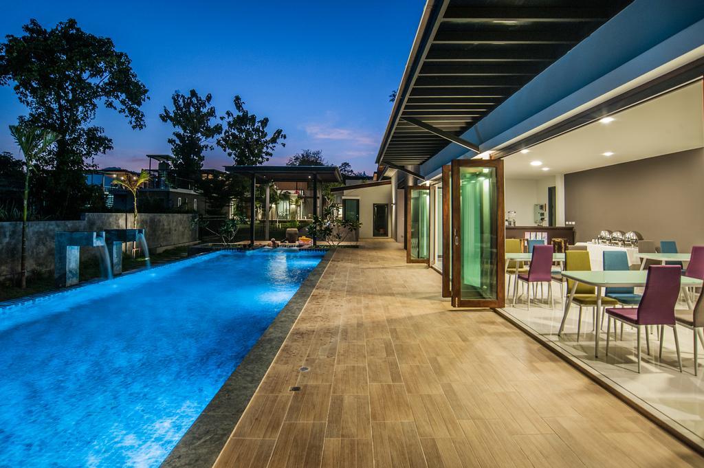Sea Space Villa Phuket Rawai Buitenkant foto