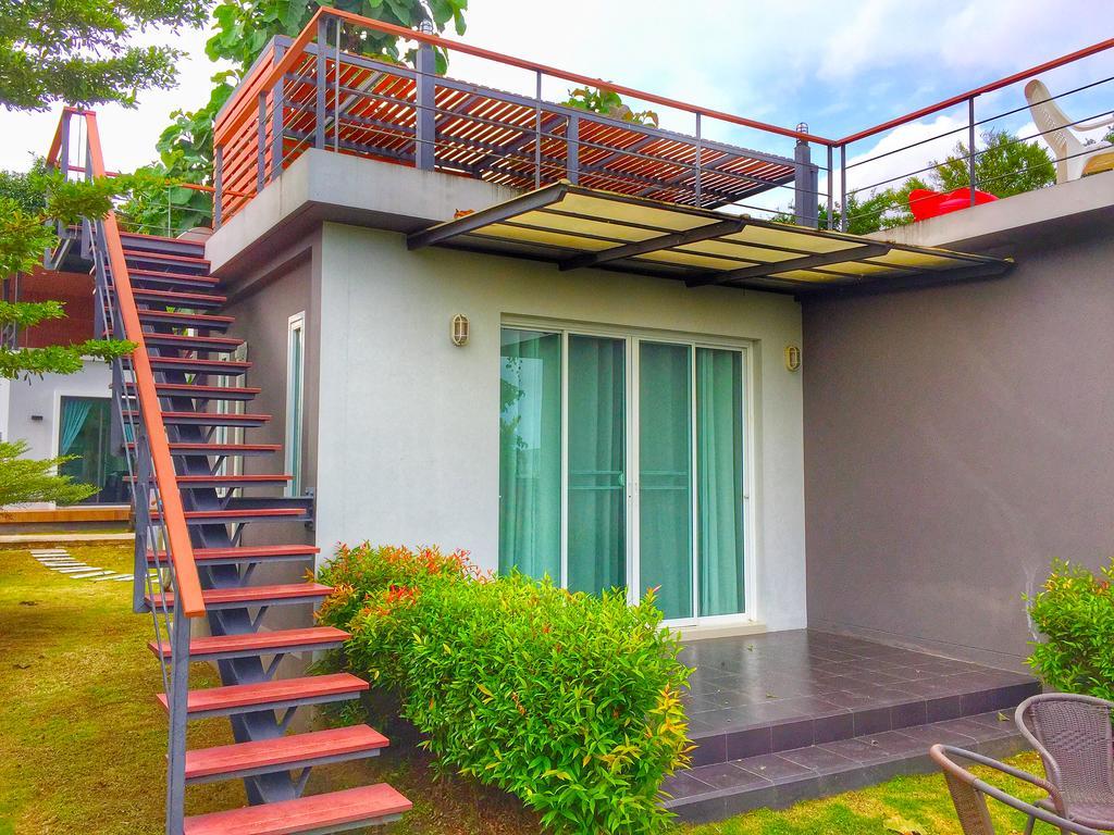 Sea Space Villa Phuket Rawai Buitenkant foto