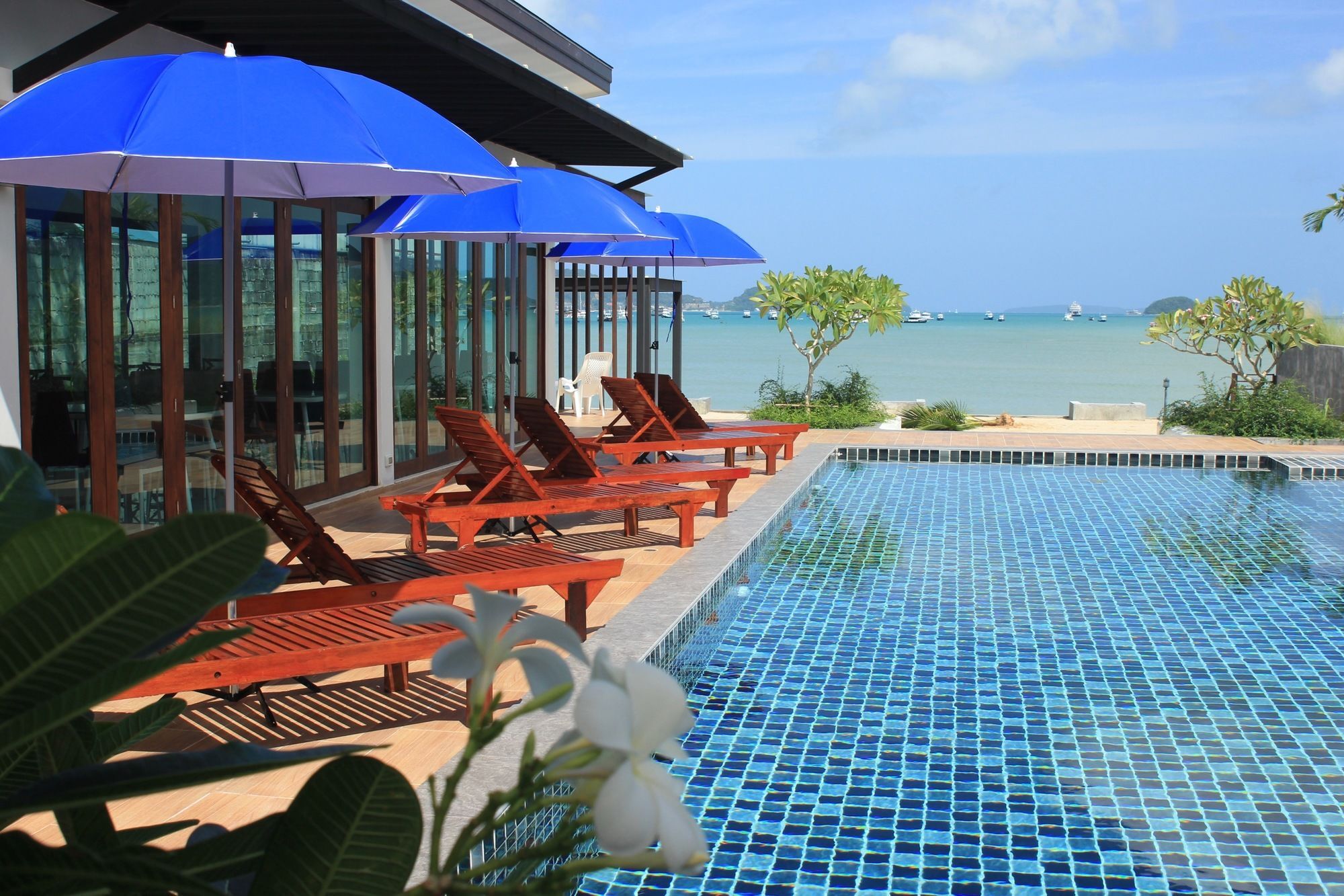Sea Space Villa Phuket Rawai Buitenkant foto