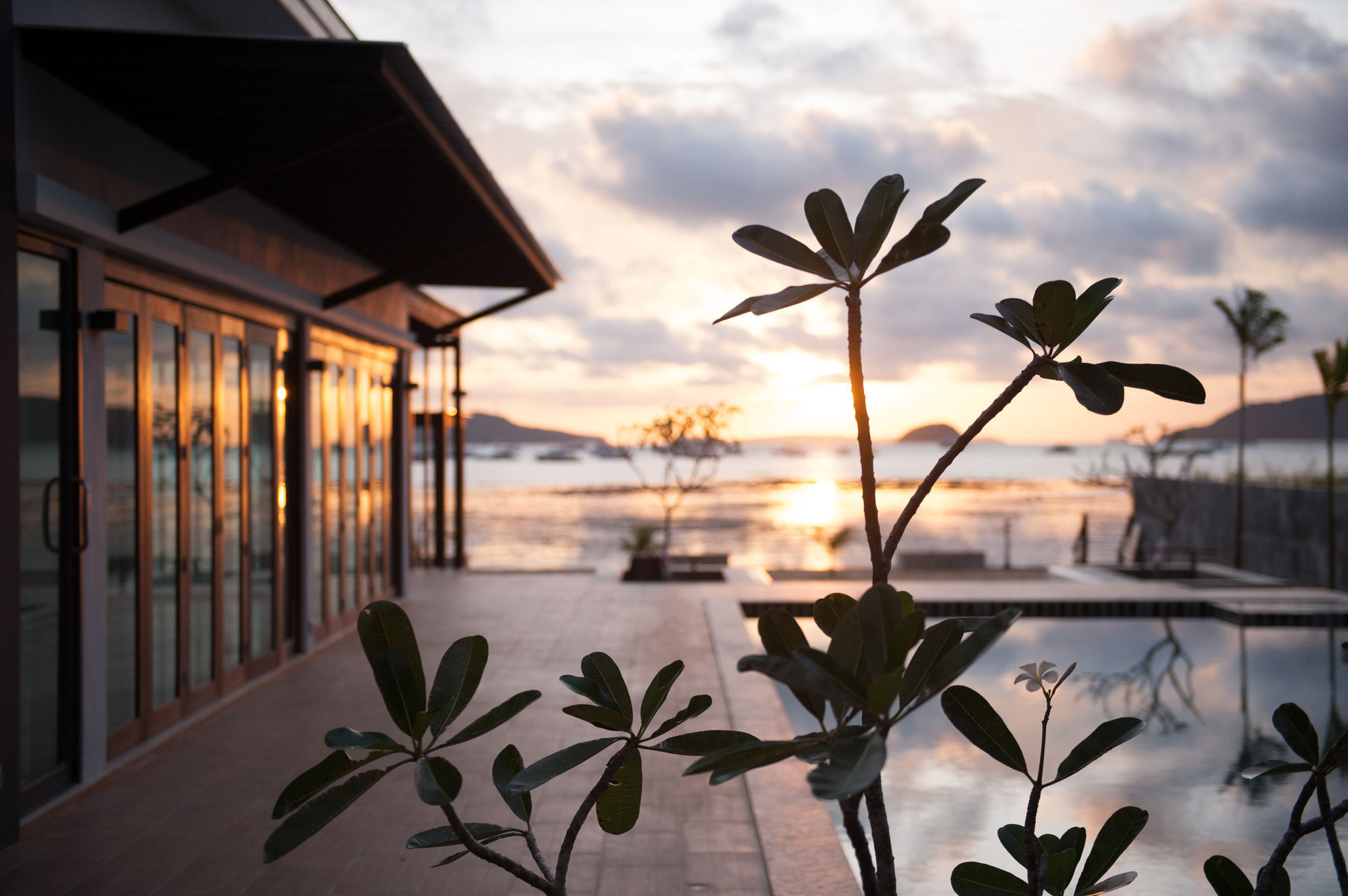 Sea Space Villa Phuket Rawai Buitenkant foto